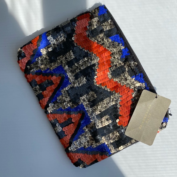 ZARA sequined pouch/purse - Picture 2 of 8